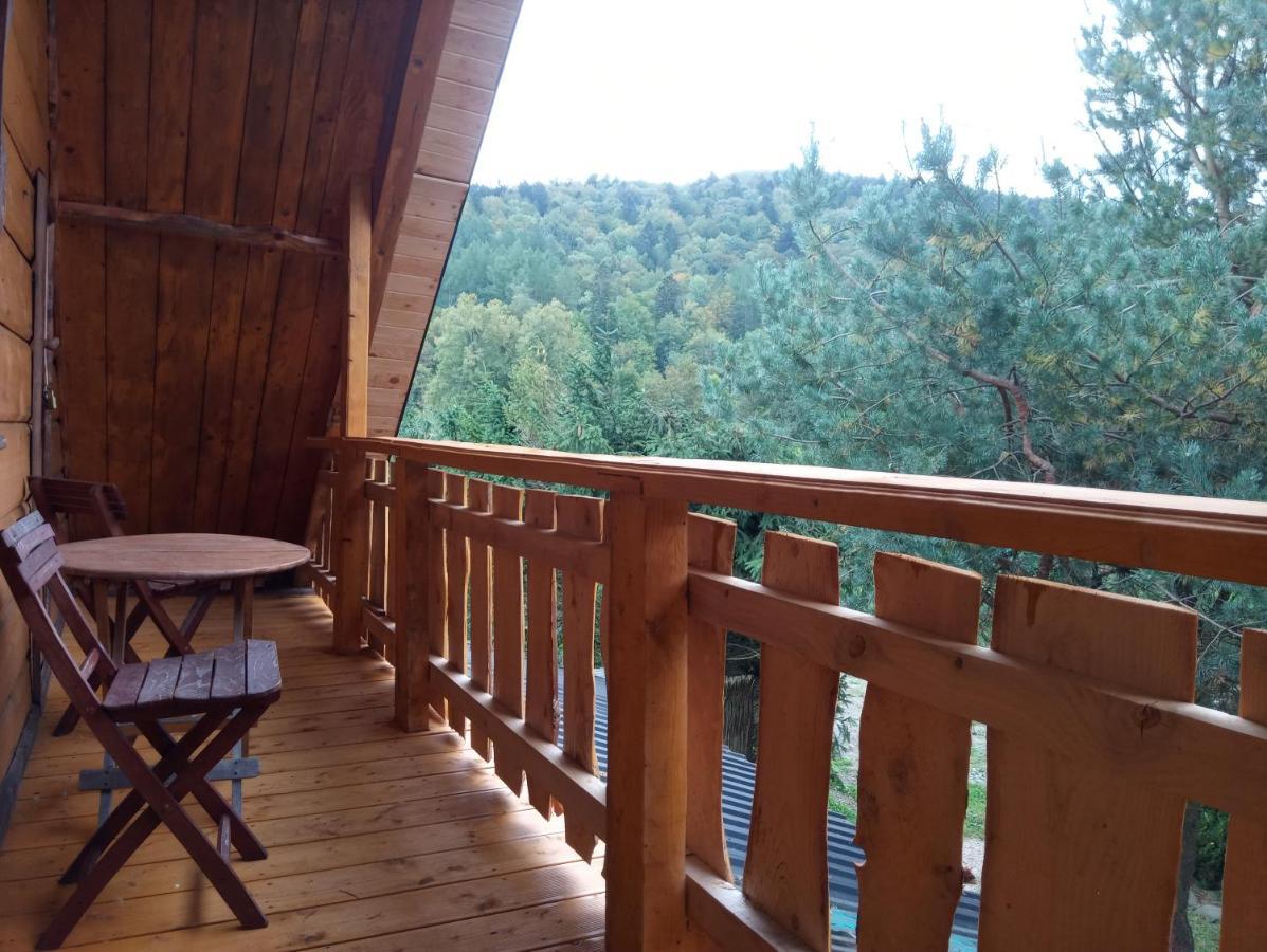 Cztery Pory Roku - Dom Lutowiska Exterior foto