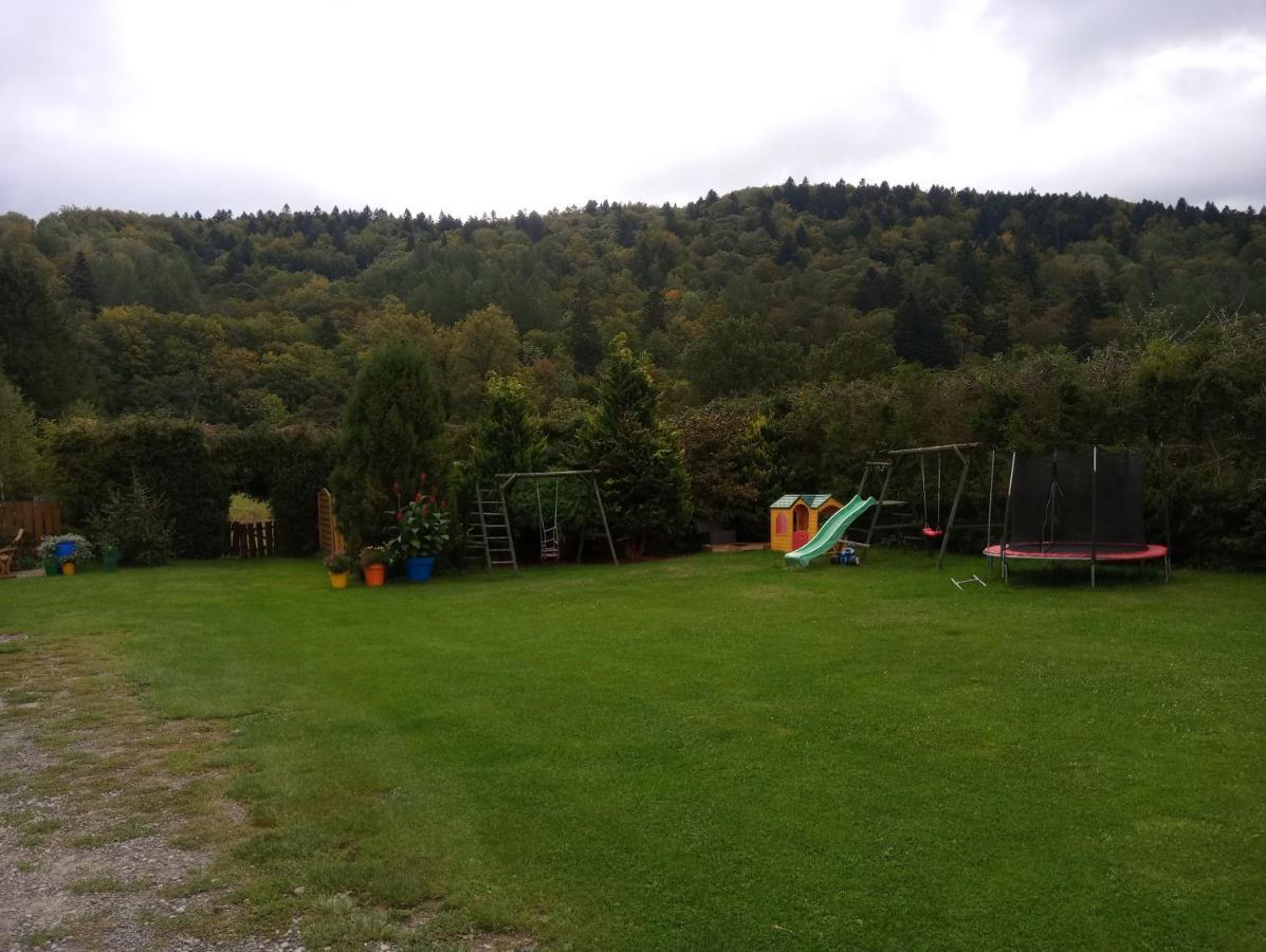 Cztery Pory Roku - Dom Lutowiska Exterior foto