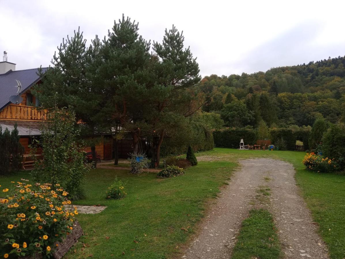 Cztery Pory Roku - Dom Lutowiska Exterior foto